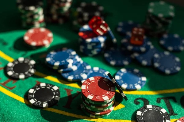 18xx গ্রাহক সেবা দল এবং সহায়তা কেন্দ্র